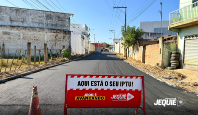 Prefeitura de Jequié inicia pavimentação asfáltica da rua do fundo do SAMU, no Pompílio Sampaio